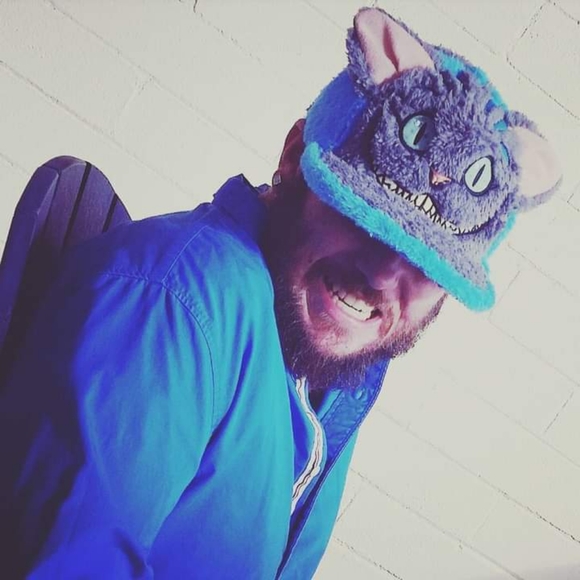 Meet your Posher, Chris - Picture 12 of 12